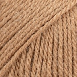 Alpaca 9031 - almond