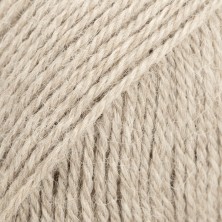 Alpaca 2020 - nougat claro